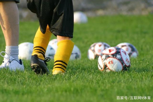中网布云朝克特首进ATP500赛8强 张帅晋级16强